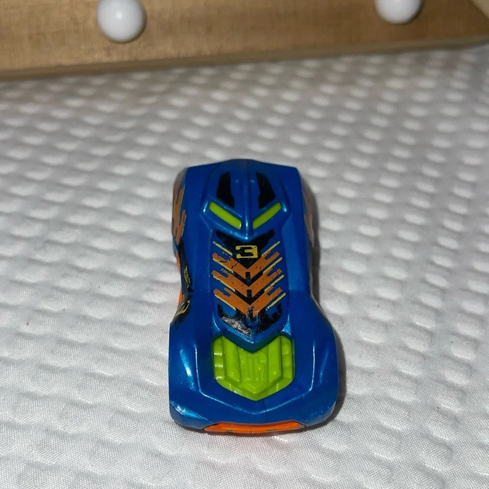 2014 Mattel Hot Wheels RD-03 Cast Model Race Car Blue With Orange And Lime Green